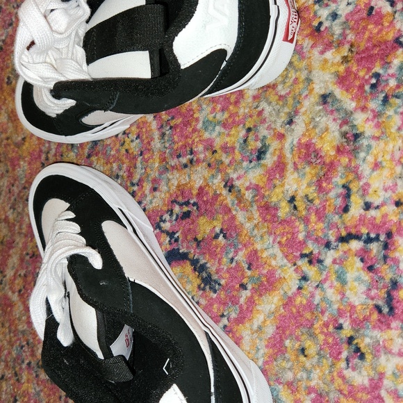 Vans Black and White Sneakers Classic Low-Top Design Chukka Push LS 7 M / 8.5 W - Picture 6 of 10